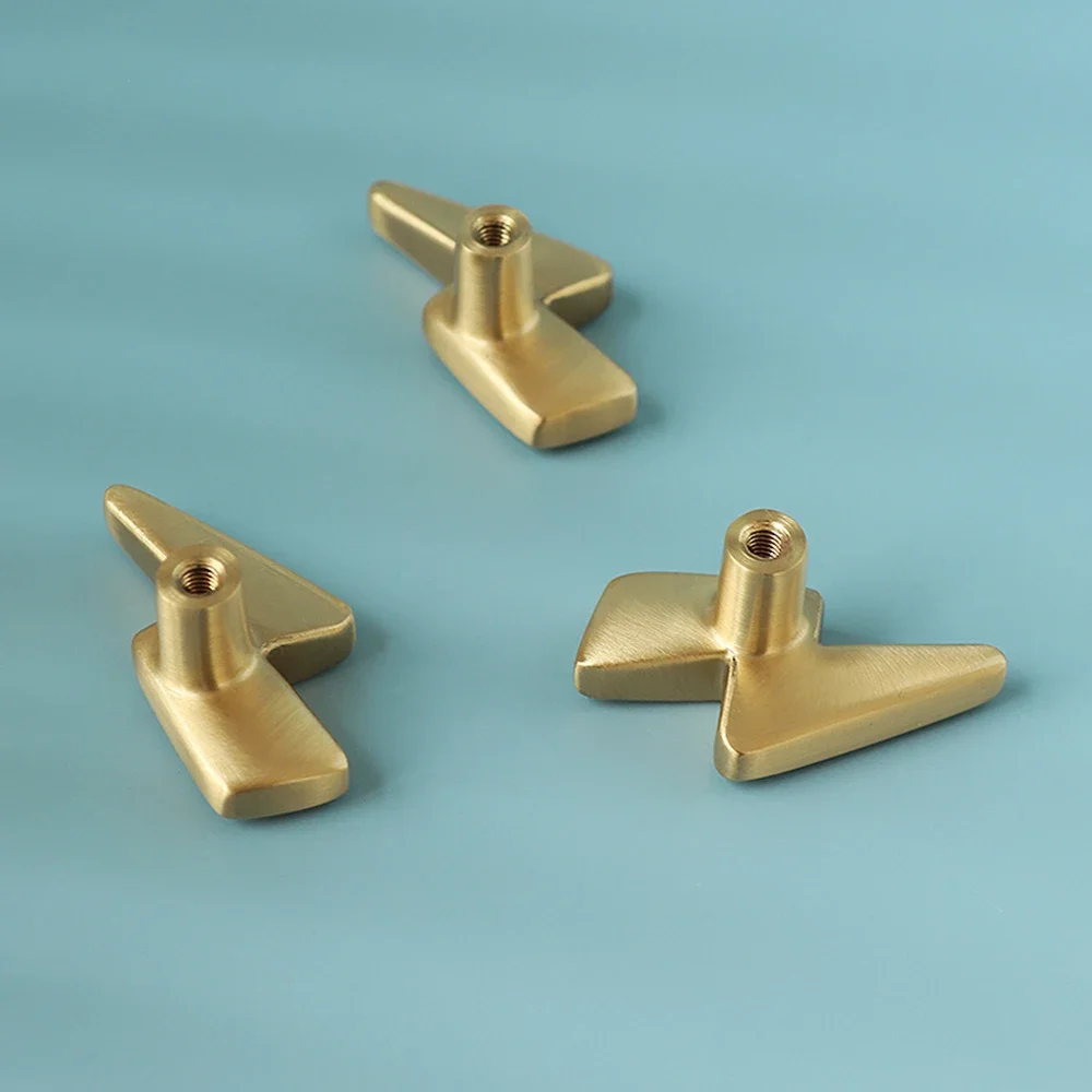Rains Design-lèvent d'armoire  - Unique Furniture Hardware Pulls avis et prix